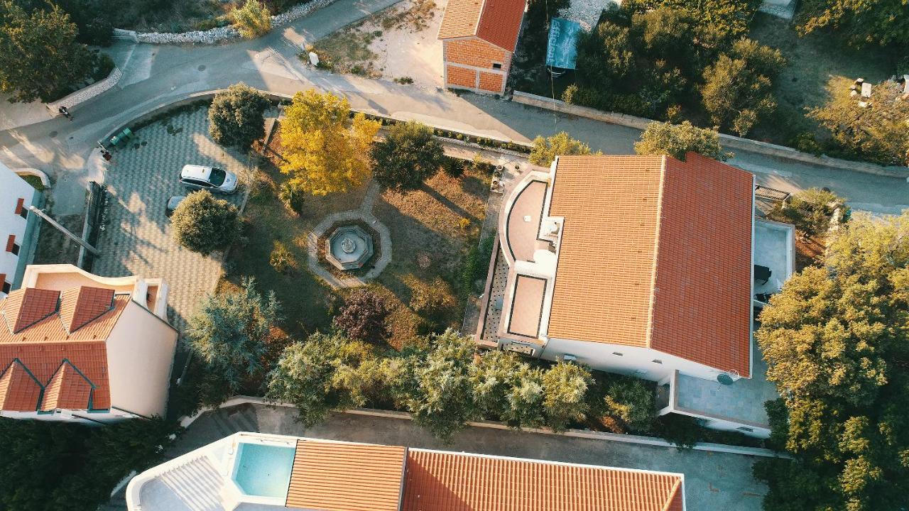 Apartments Sea La Vie Novalja Bagian luar foto